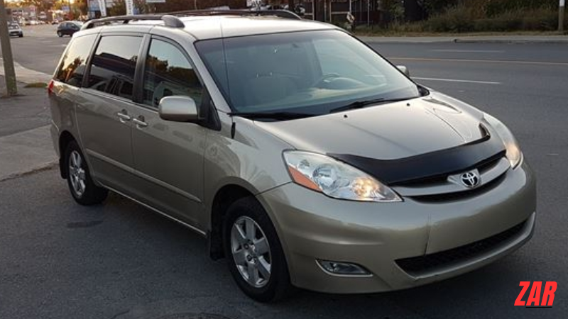 Toyota Sienna | Focusauto