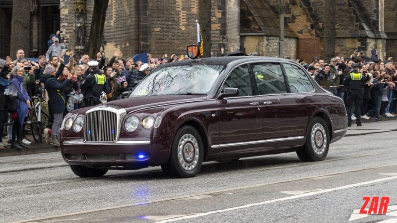 Bentley State Limousine | Wikipedia