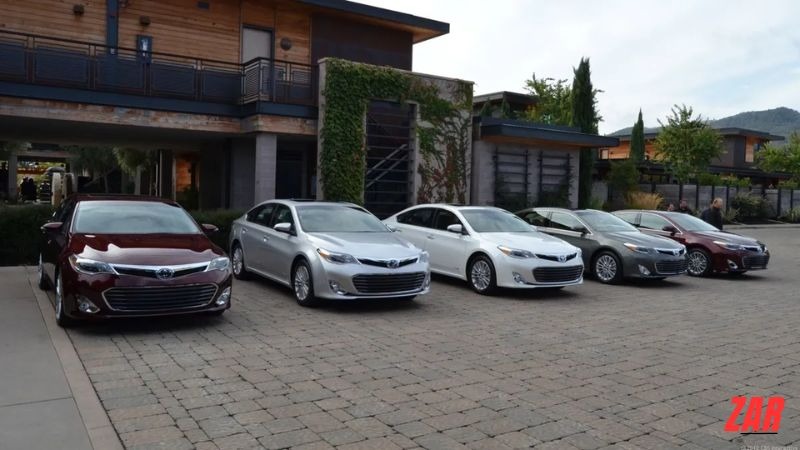 2013 Avalon Touring, XSE, Limited, XLE | CNET