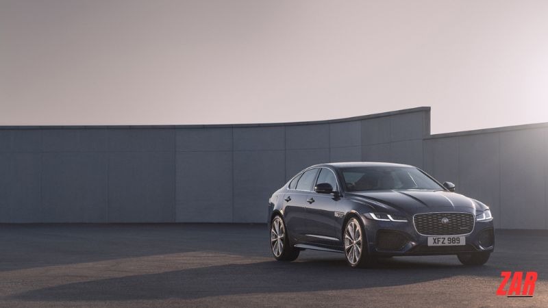 2021 Jaguar XF | Media Center